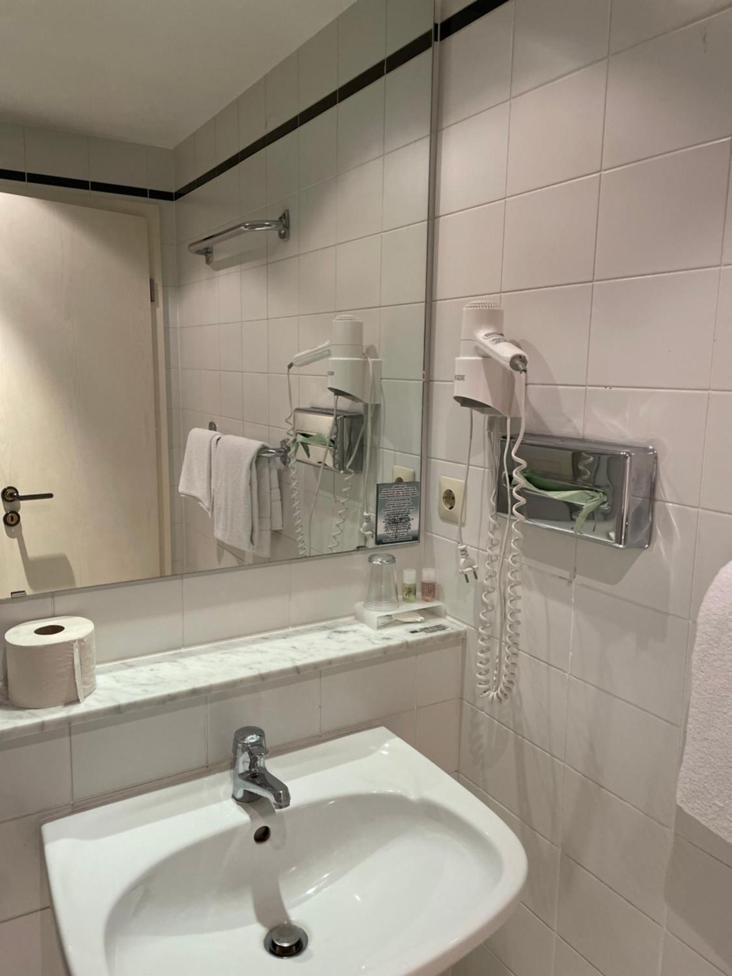 Hotel Bitterfelder Hof Cameră foto
